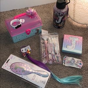 Justice Letter “J” Bundle ( 9 pcs)